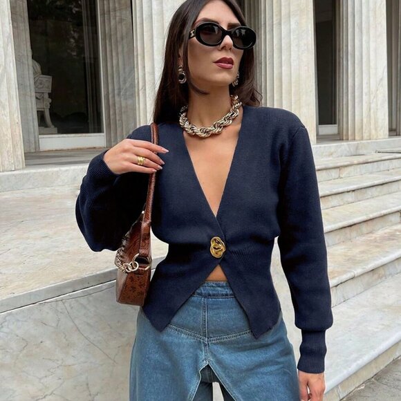 Blue Casual Women's Elegant Minimalist vneck button detailed sweater Cardigan - Picture 3 of 7